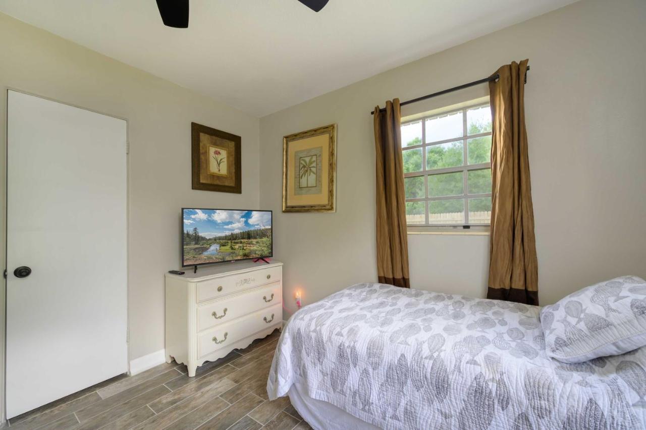Lakefront Home With Screened Porch And Grill ウィンターヘイブン エクステリア 写真