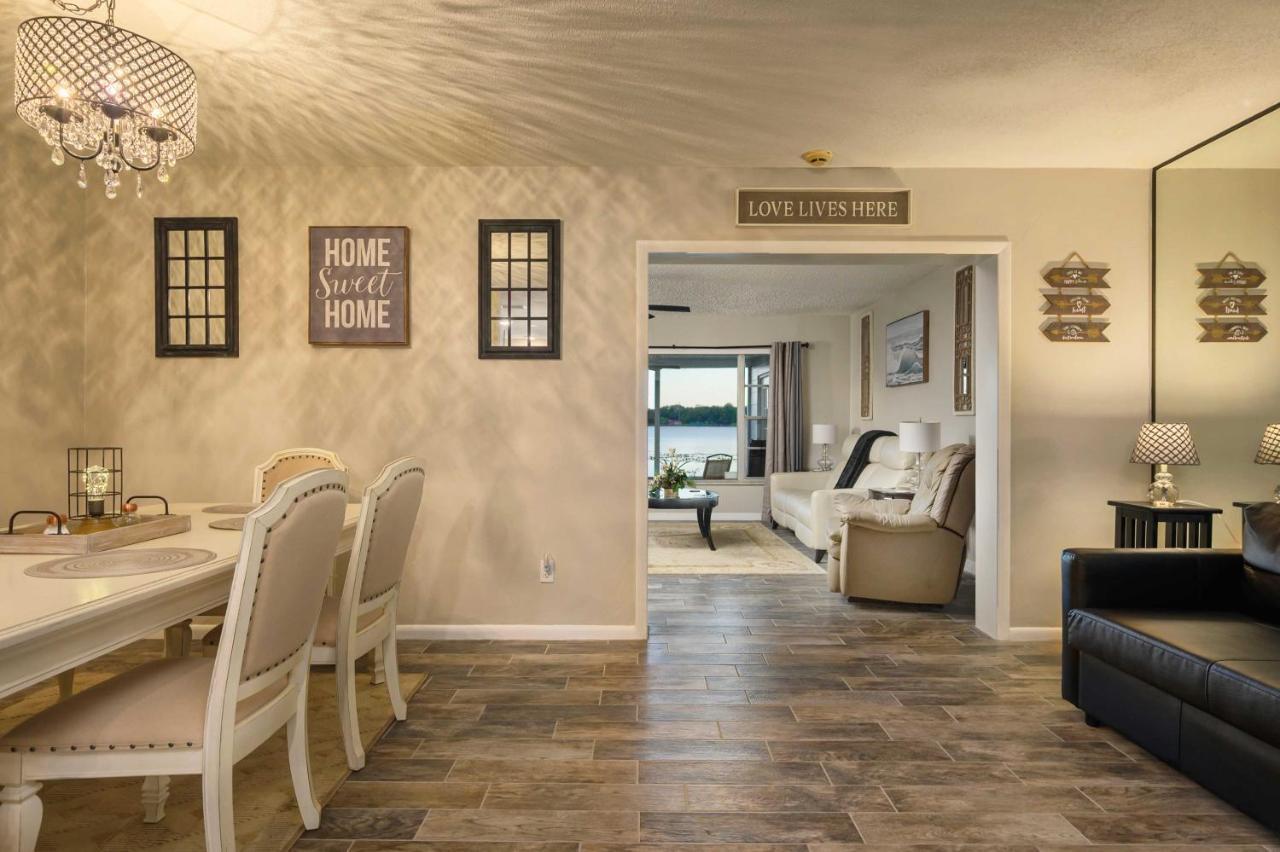 Lakefront Home With Screened Porch And Grill ウィンターヘイブン エクステリア 写真